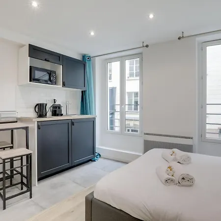 Apartment Imhost 9 - Lovely Paris, Montorgueil/marais Paris